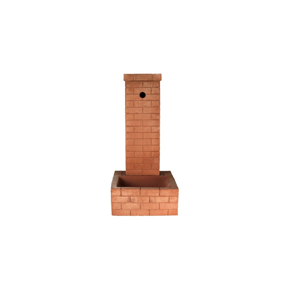 Ground Fountain with Square Terracotta Bricks